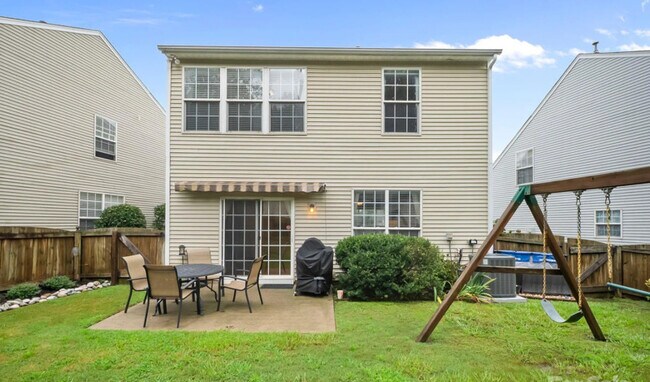 Building Photo - 2143 Kaybird Ln