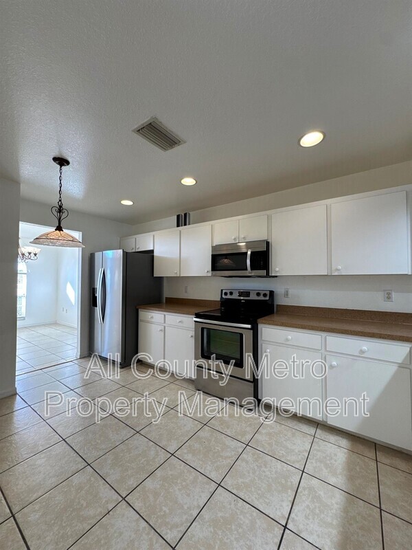 Building Photo - 591 Drayton Rd