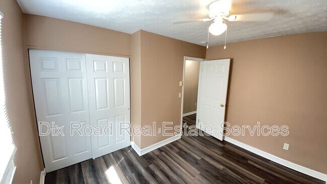 Building Photo - 1107 Hunt Ave