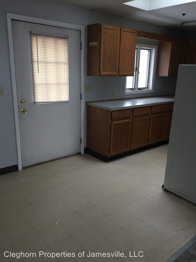 3903 Lafayette Rd 3903 Lafayette Rd Jamesville NY 13078 Apartment