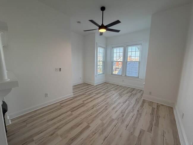 Building Photo - Newly Renovated 2-Bedroom with Soaring Ceilings & Bonus Reading Nook