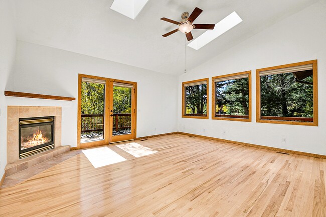 Building Photo - 30579 Rand Rd