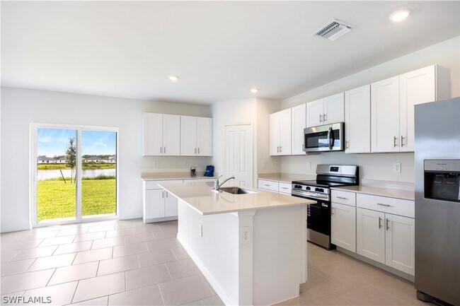 Building Photo - 4090 San Felice Ln