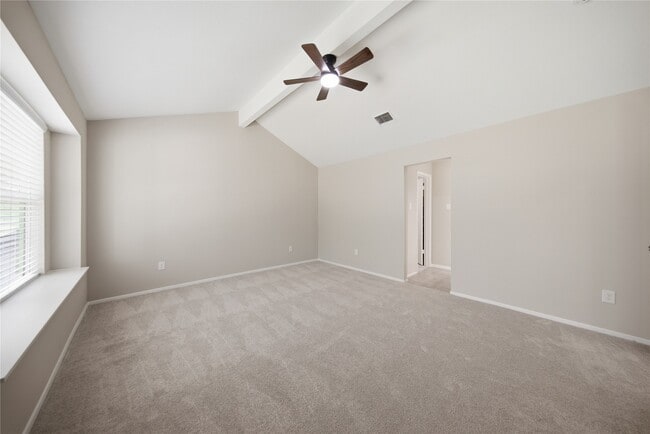 Building Photo - 21 Oldstream Ct