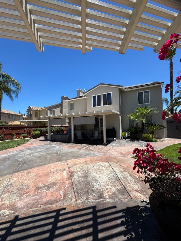 Building Photo - 38068 Floral Cir