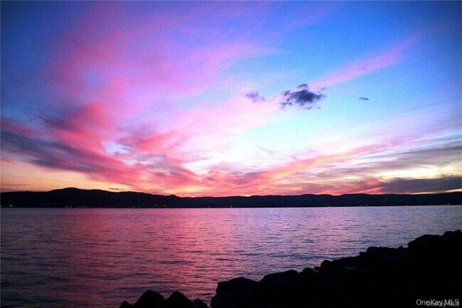 Building Photo - 1309 Half Moon Bay Dr