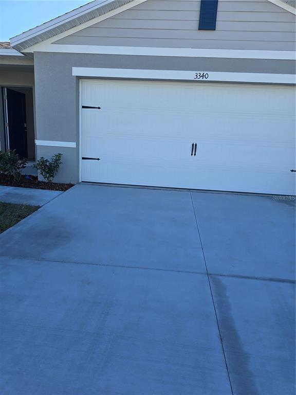 Building Photo - 3340 Pine Lily Ave