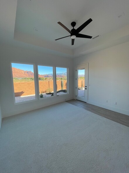Building Photo - 169 Terrace Ln