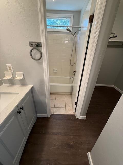 Building Photo - 2736 Vassar Rd