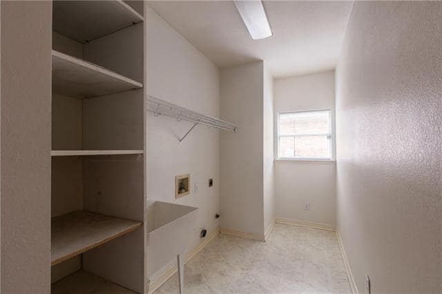 Building Photo - 4023 Kirkmeadow Ln