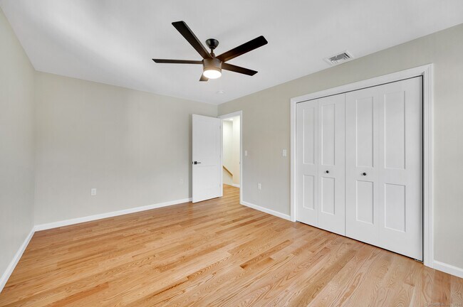 Building Photo - 33 West End Ave