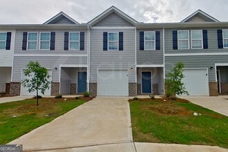 Building Photo - 366 Ironwood Ct