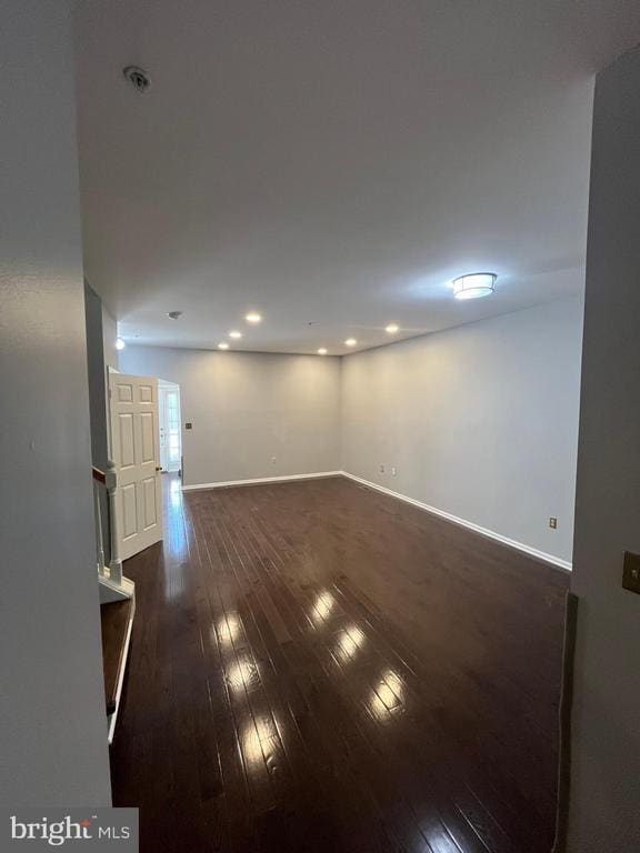 Building Photo - 637 Fawn Cir