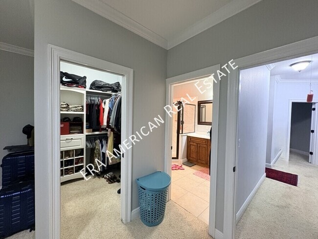 Building Photo - 485 Westgate Wy