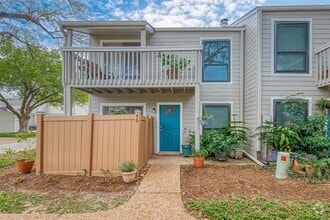 Building Photo - 2379 Briarwest Blvd