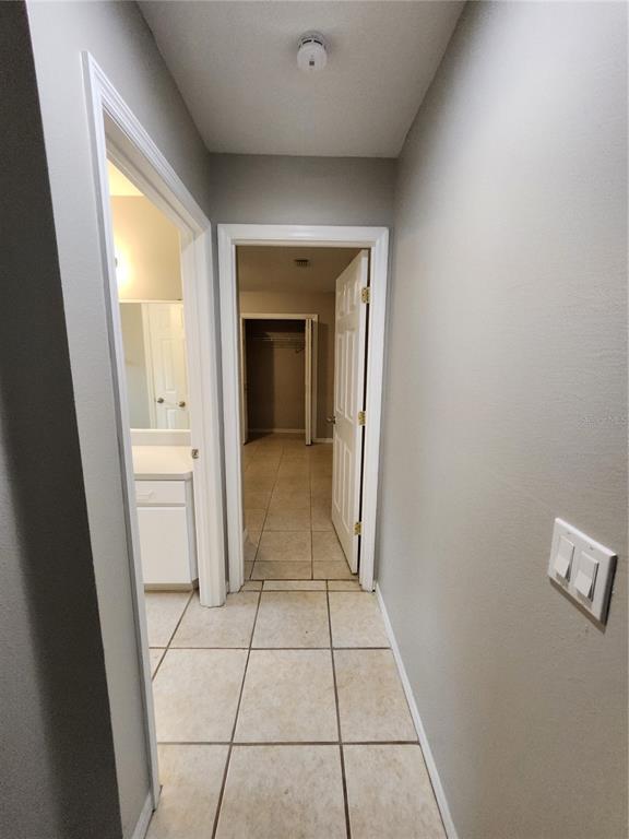 Building Photo - 22707 Roderick Dr