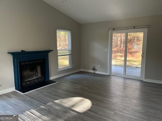 Building Photo - 1560 Pin Oak Ln SE