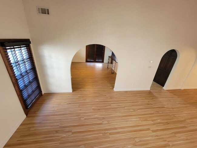 Building Photo - Torrance - 3 bd / 2 ba Home! GREAT LOCATION!!