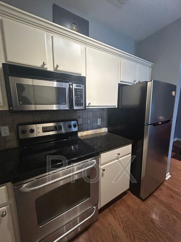 Building Photo - 4230 NW Meadow Creek Cir