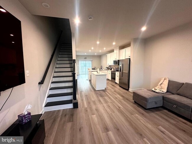 Building Photo - 19809 Habitat Ter