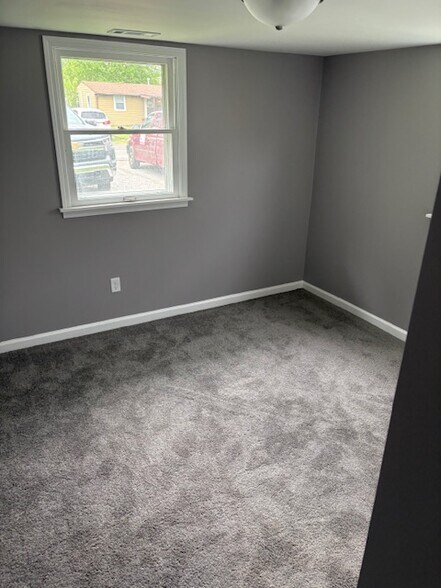 Building Photo - 4221 Brown St