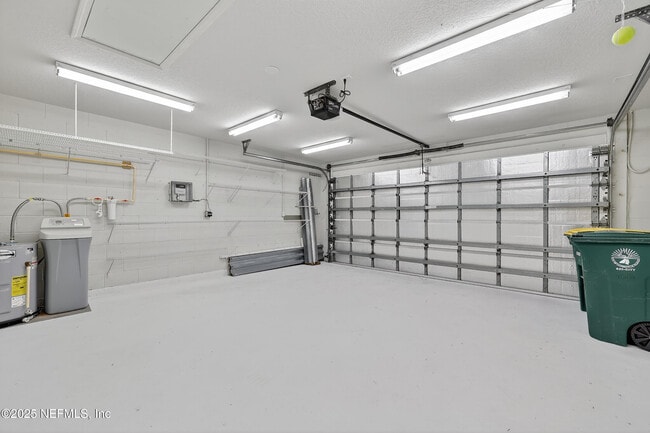 Building Photo - 9080 Sweet Tree Trail