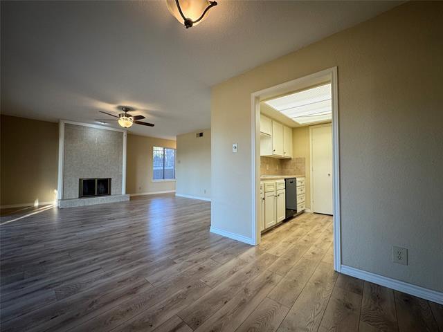 Building Photo - 1121 Signal Ridge Pl