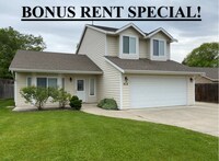 Building Photo - BONUS RENT SPECIAL! Backyard Oasis: 3 Bedroom 2 Bath House Available!