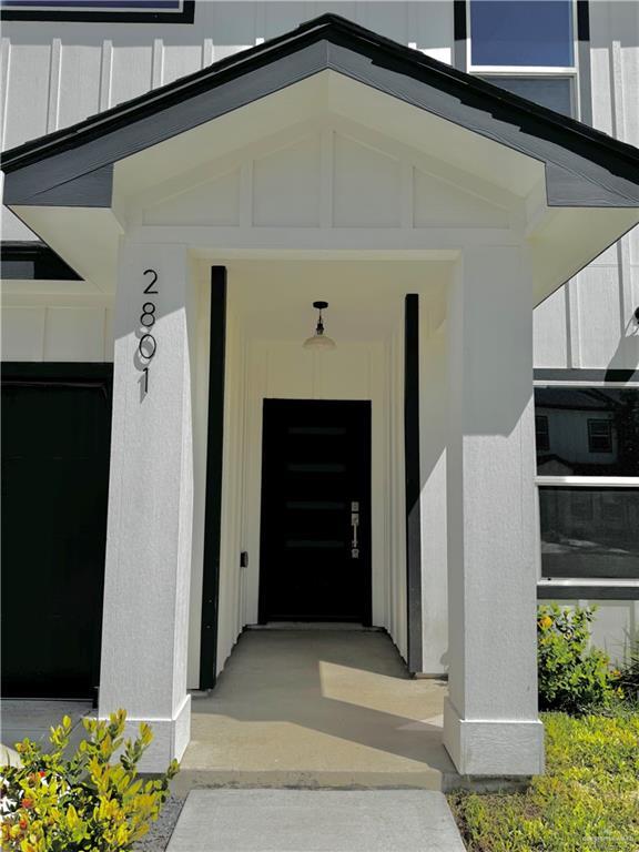 Building Photo - 23 Stablewood