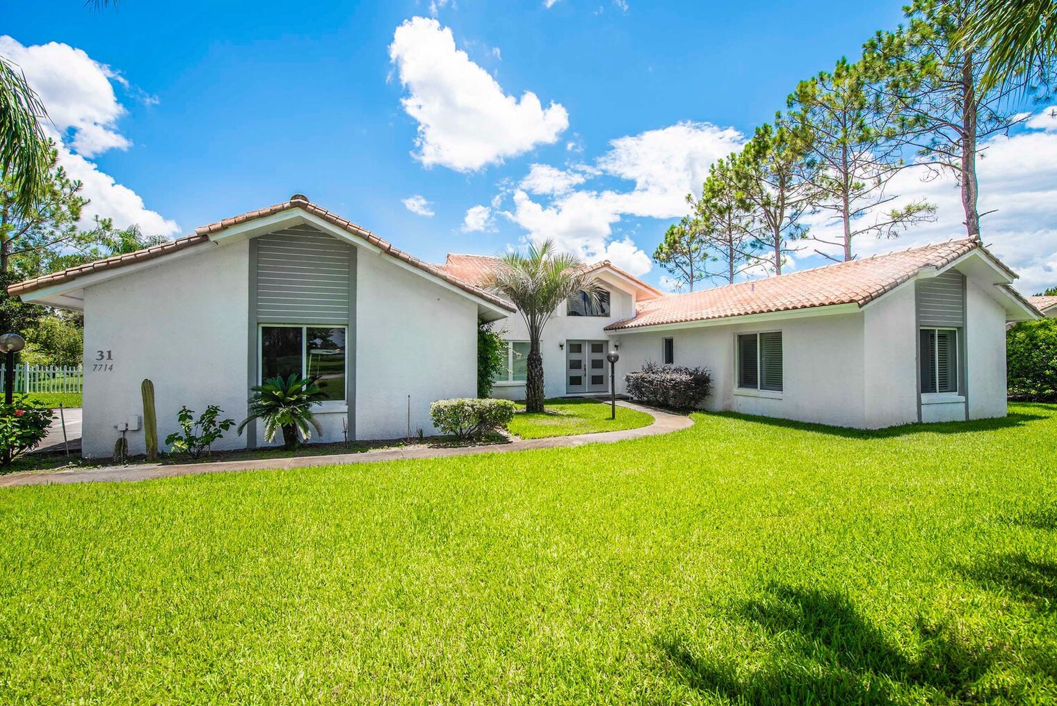 Building Photo - 7714 Swiss Fairways Ave