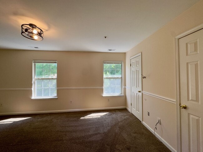 Building Photo - Charming 3 Bedroom/2.5 Bathroom Townhome in Randallstown, MD!