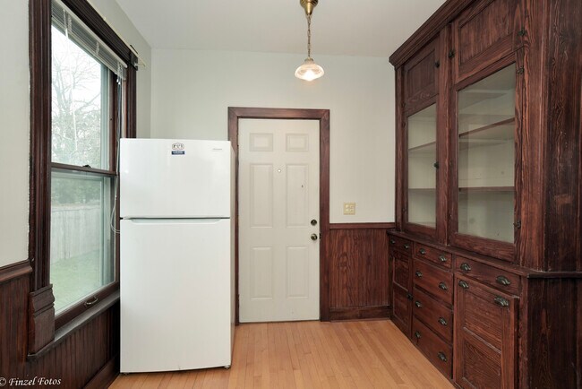 Building Photo - 11120 S Church St