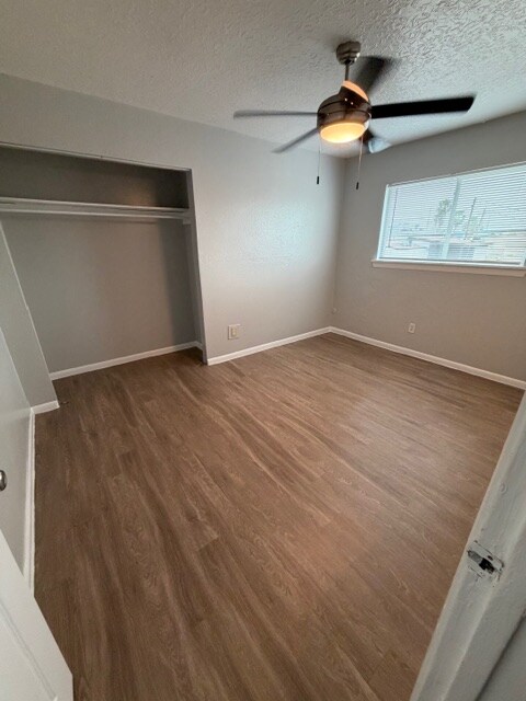 Building Photo - 5220 Weber Rd