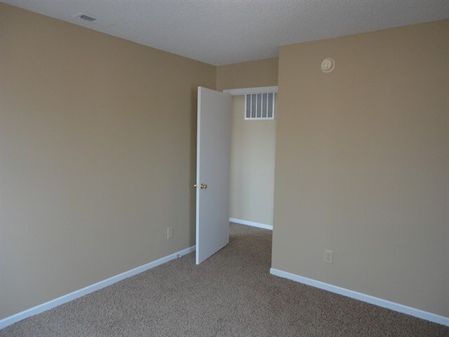 Building Photo - 13314 Loyalty Dr