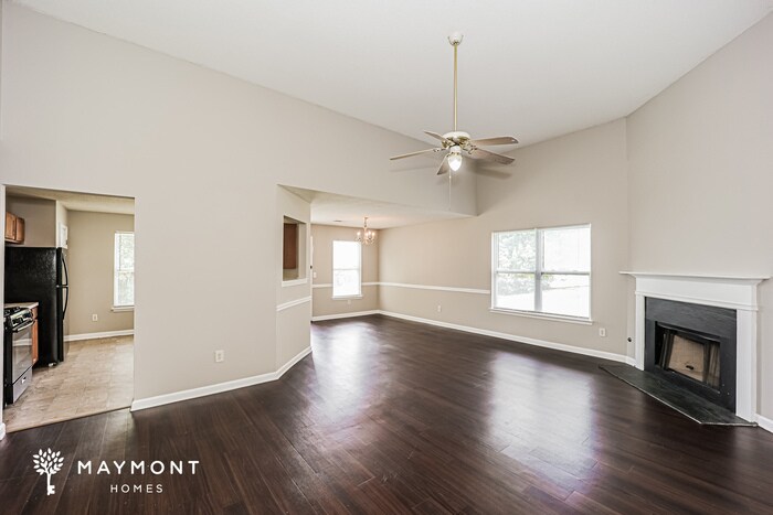 Building Photo - 5285 Cattail Ln