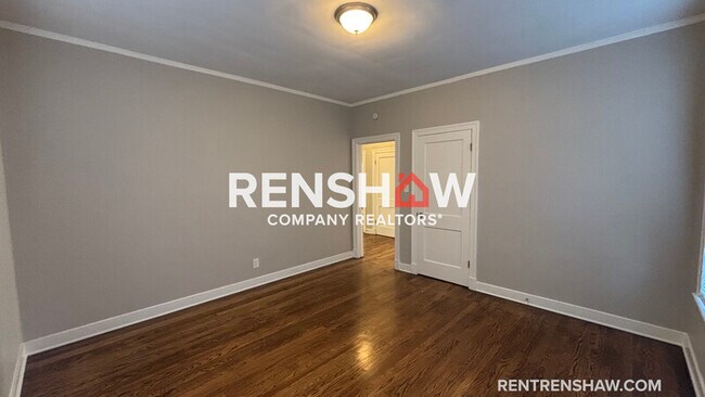 Building Photo - 2377 Jackson Ave