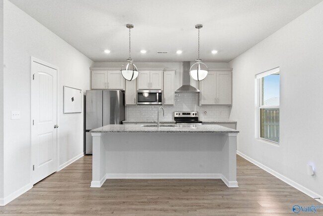 Building Photo - 135 Varina Dr