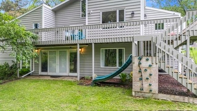 Building Photo - 1733 Camelot Dr