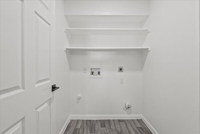 Building Photo - 5079 Akumal Calle