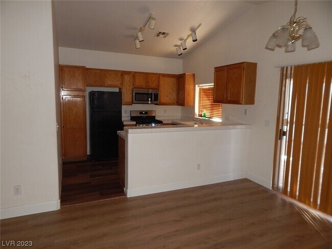 Building Photo - 6529 Assembly Dr