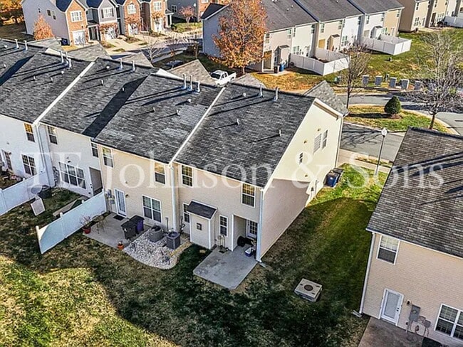 Building Photo - Wonderful location waiting for you