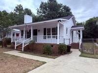 Building Photo - Move-In ready-Rosewood 3BR w/ Fenced Yard + Pet Friendly