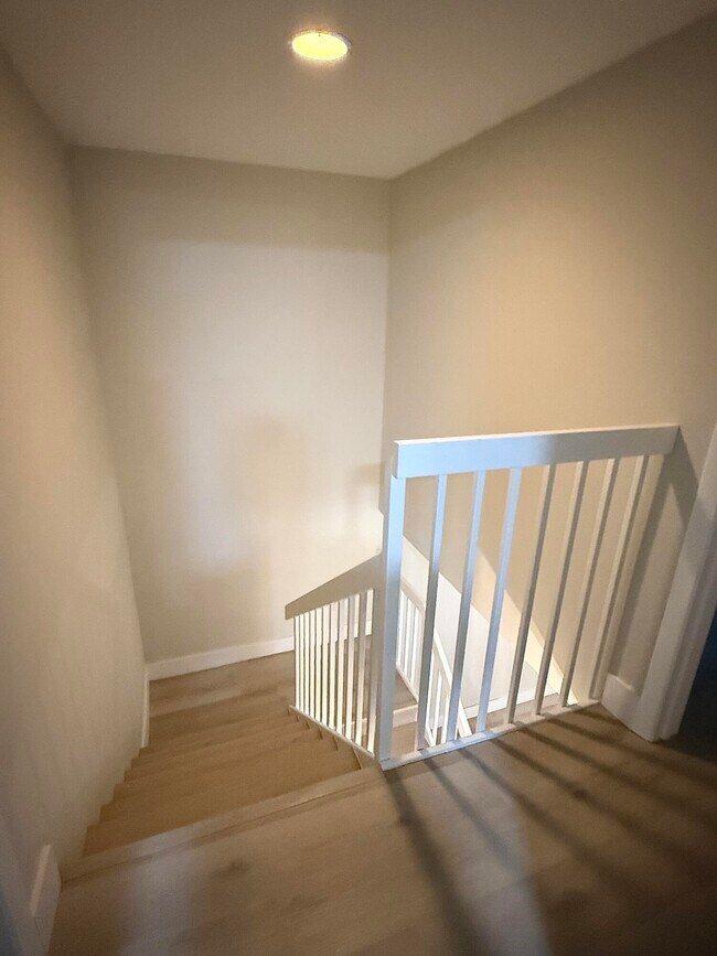 Building Photo - 205 Charter Way