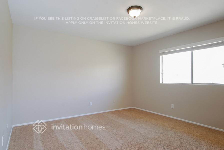 Building Photo - 6635 Solano Dr
