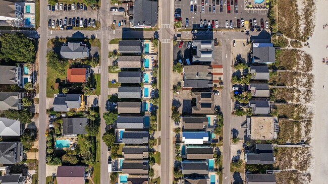 Building Photo - 113A S Yaupon Dr