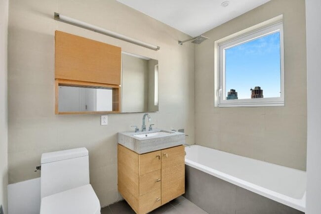 Building Photo - 0 bedroom in Brooklyn NY 11217
