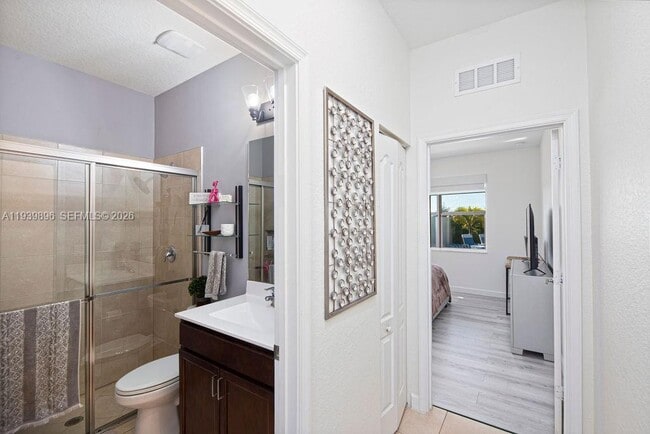 Building Photo - 8175 NW Greenbank Cir