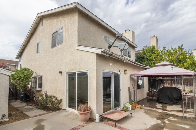 Building Photo - 12314 Willow Way