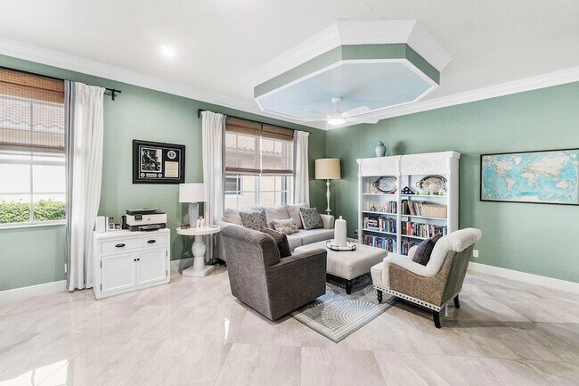 Building Photo - 10697 Willow Oak Ct