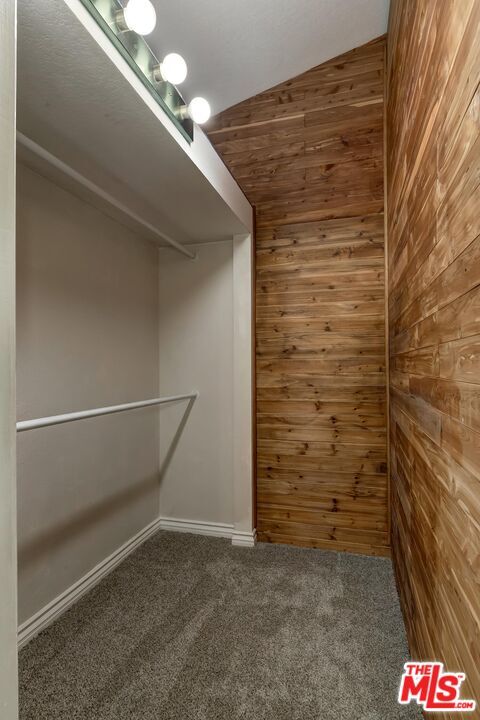 Building Photo - 4210 Lost Springs Dr